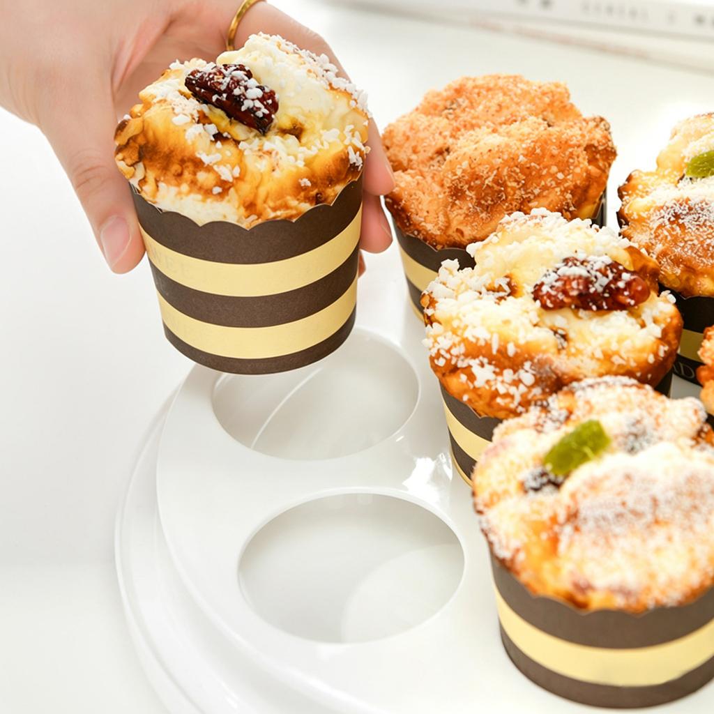 Elevated Cake Carrier with Dual Handles Portable Food Storage Box Suitable for Cupcakes Muffins and Small Cakes with Secure Lid and Base