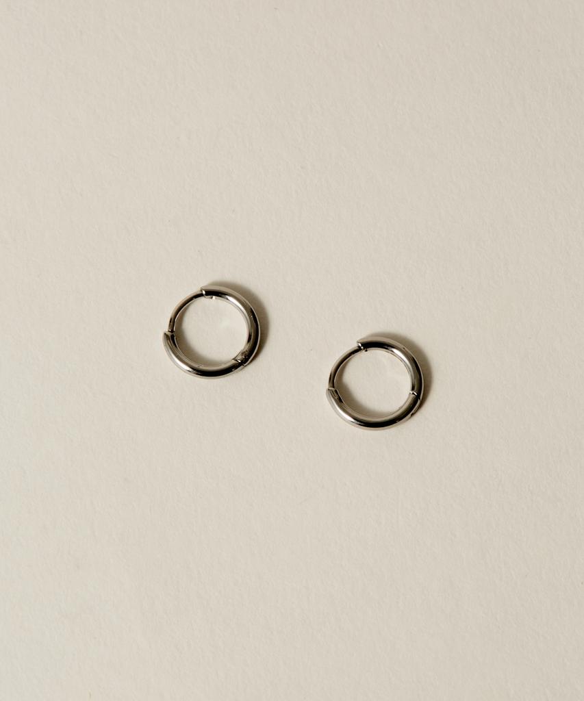 Novice Tokyo Thin Hinged Hoop Pierce [Stainless] (3 Sizes) / Silver