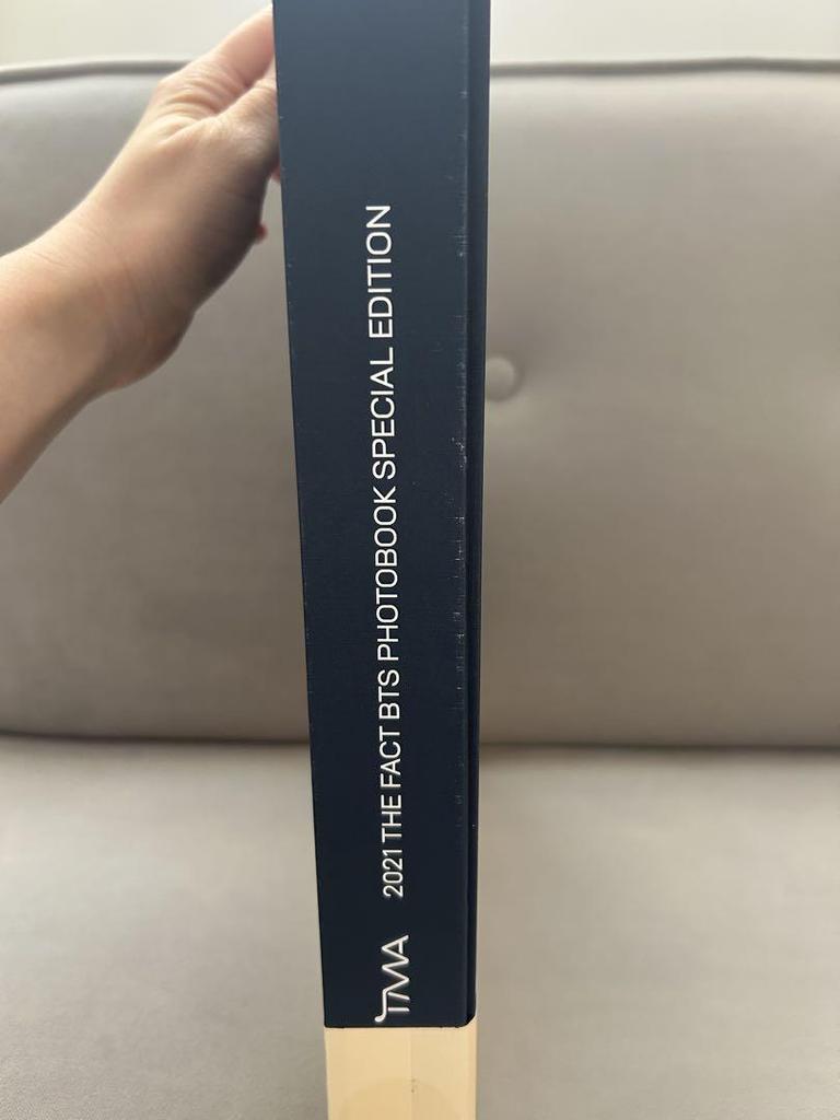 [USED] BTS PHOTOBOK SPECIAL EDITION 221