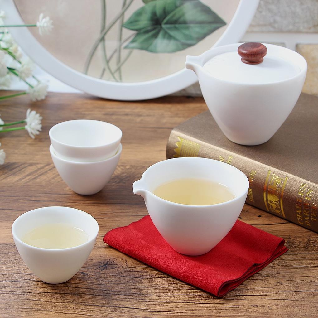 Green Narae Portable Tea Set for Travel 3-Person Tea Ceremony