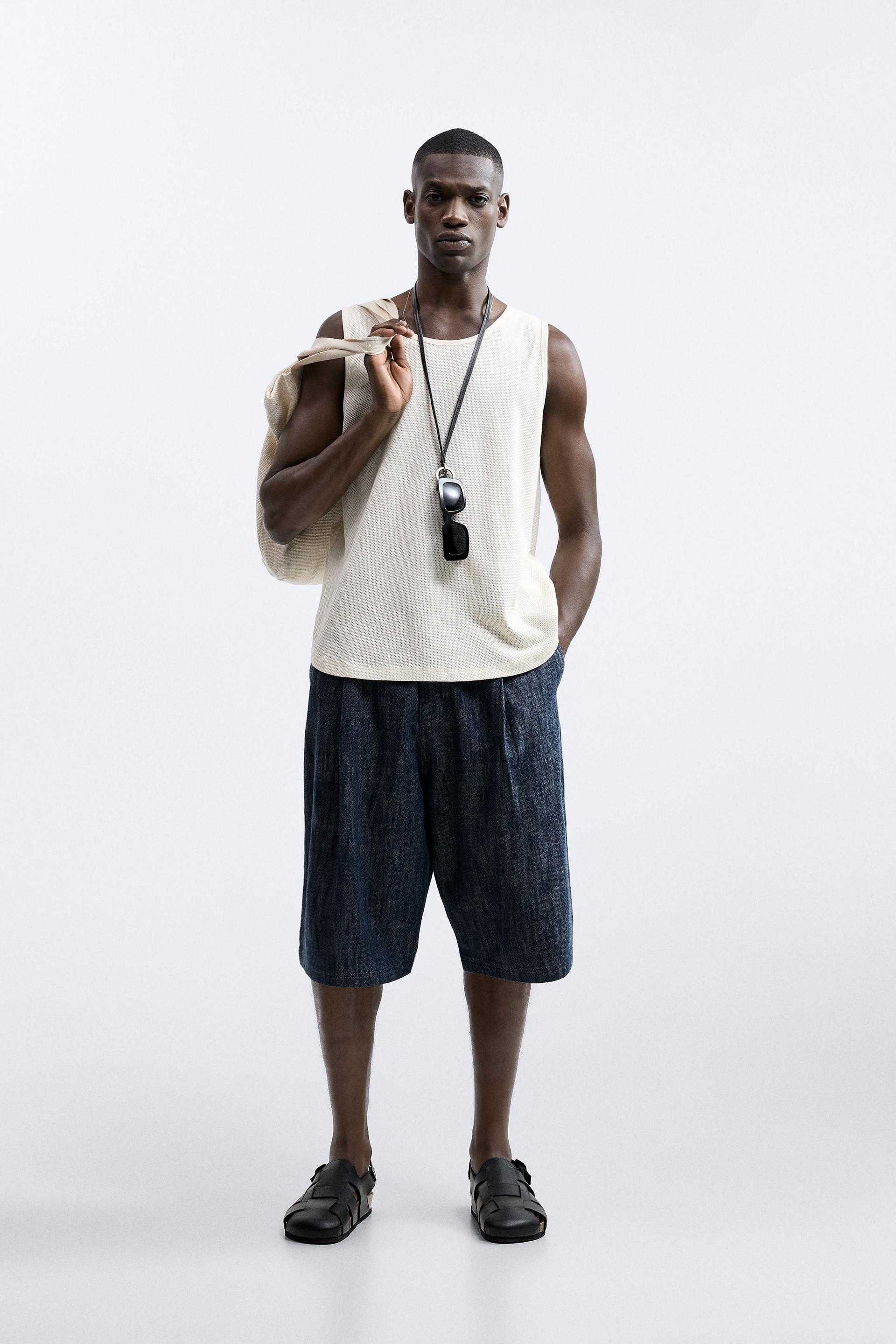 

ФУТБОЛКА С СЕТОЧНОЙ ТЕКСТУРОЙ