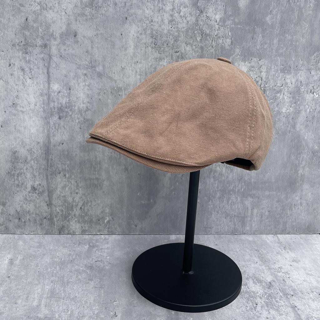 New retro British style forward hat men's and women's autumn versatile short brim painter hat showing face small old money wind cap