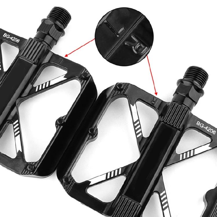 Nonslip Bicycles Pedals Flat Platform Sealed Bearing Footboards 9/16Inch Thread Mountain Bicycles Footrest Bikes Pedals