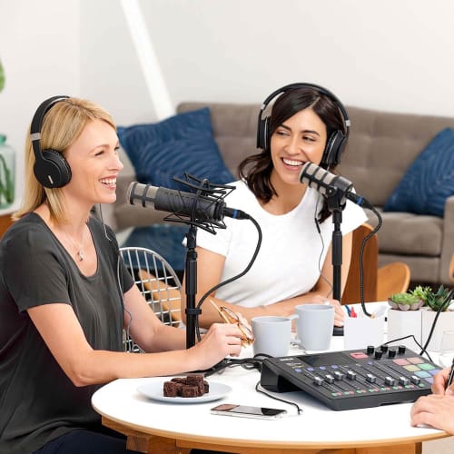 USB C Microphone Cable, USB C to XLR Recording Cable, Low-Noise Studio, Balanced Connection for Condenser Microphones, AV Amplifiers, Speakers, and Ot