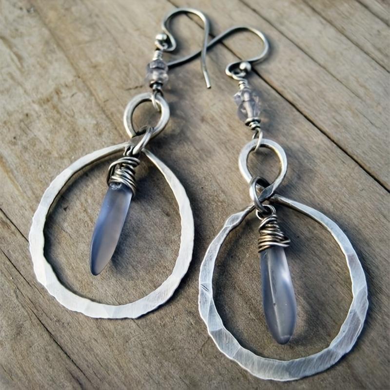 

Vintage hammered winding moonstone earrings, old ethnic style alloy earrings