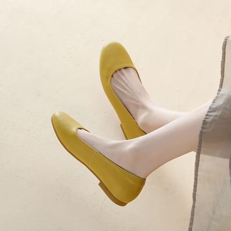 2025 New Autumn Soft Leather Fairy Style Work Shoes Fashion Round Head Commuting Shallow Mouth Single Shoes Women