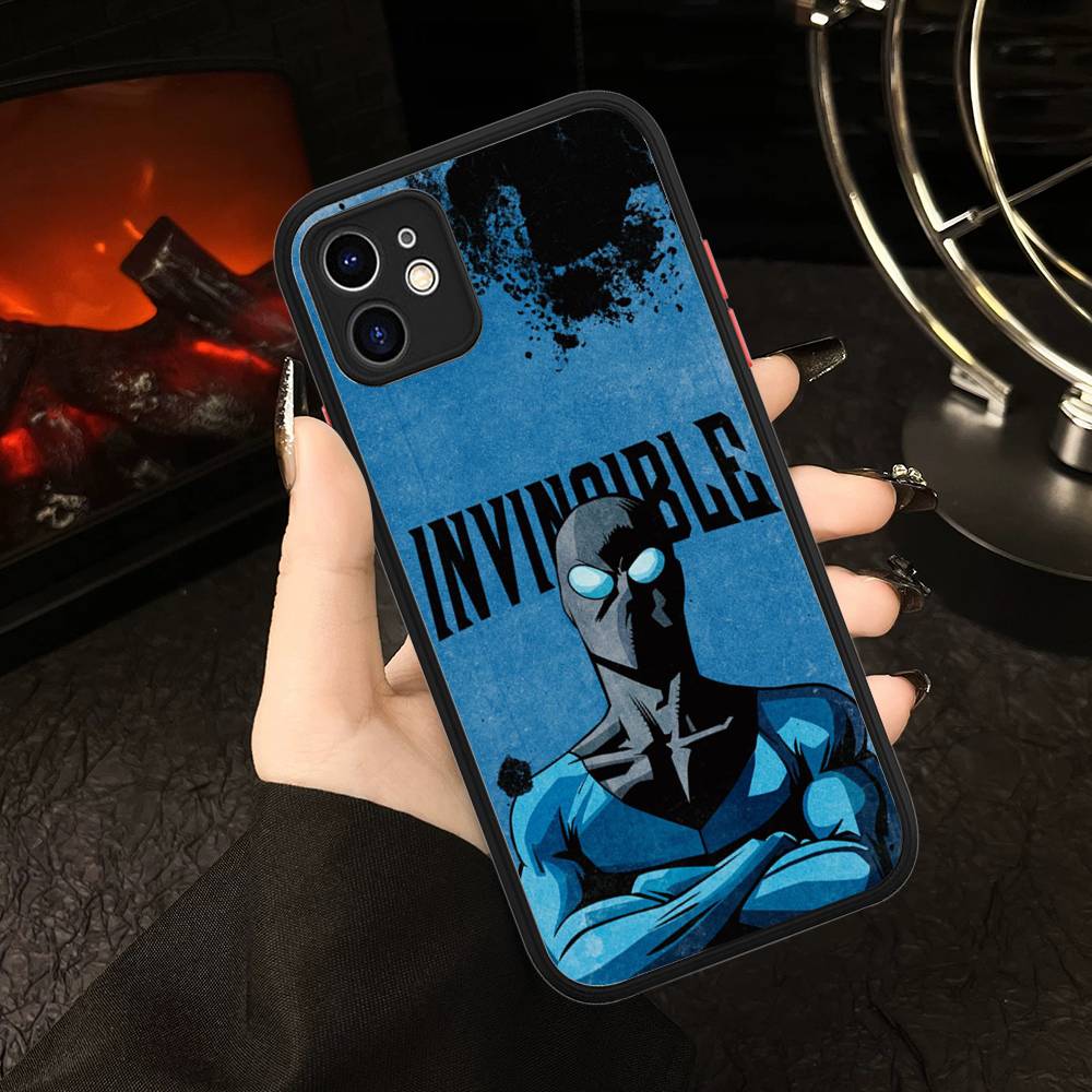Populaire Superhelden Serie I-Invincible Voor IPhone 11 12 13 14 15 16 Pro Max Plus X XS MAX Schokbestendige Matte Achterkant