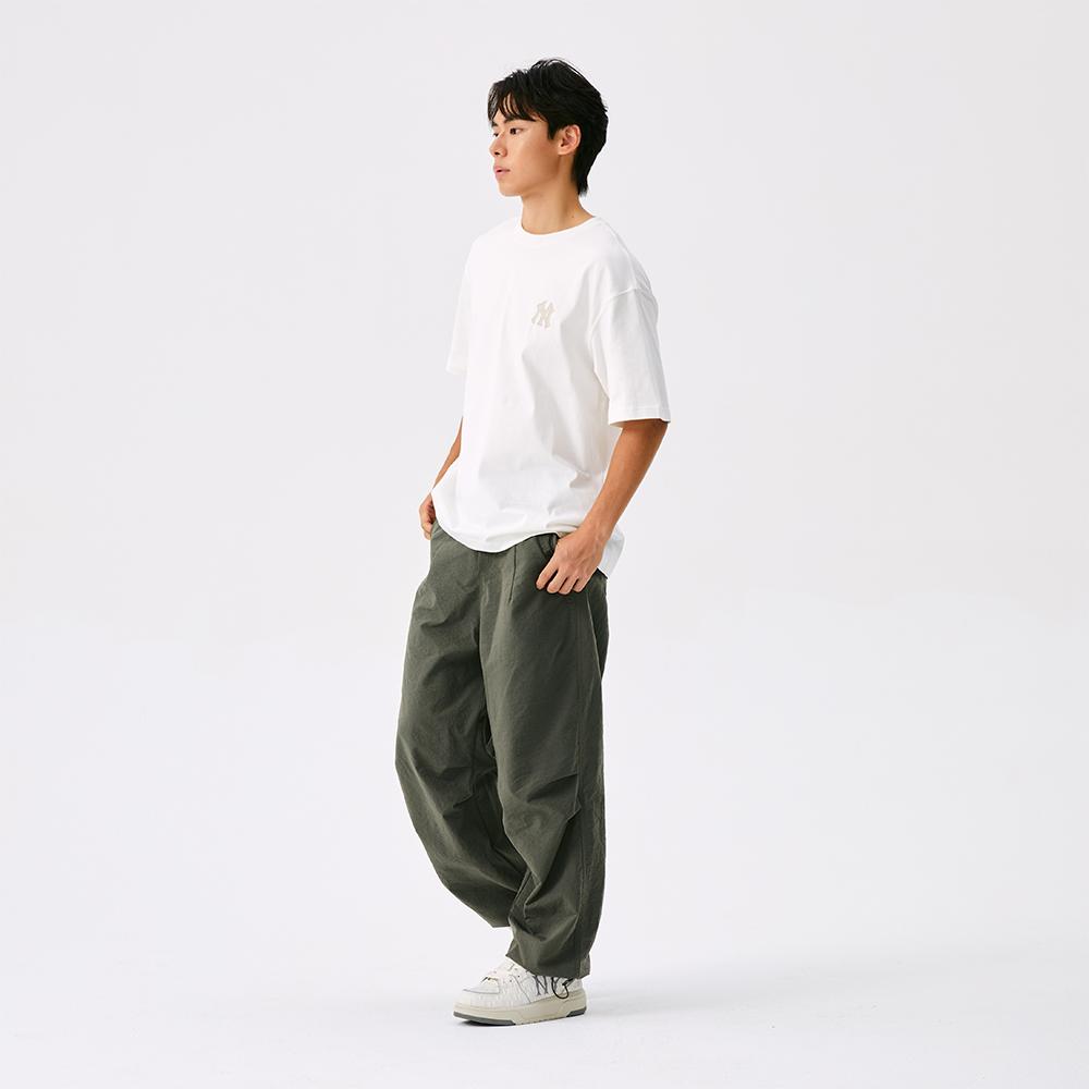 New MLB MONOGRAM New York Yankees FW25 T Shirt Unisex White 3ATSM0454-50IVS