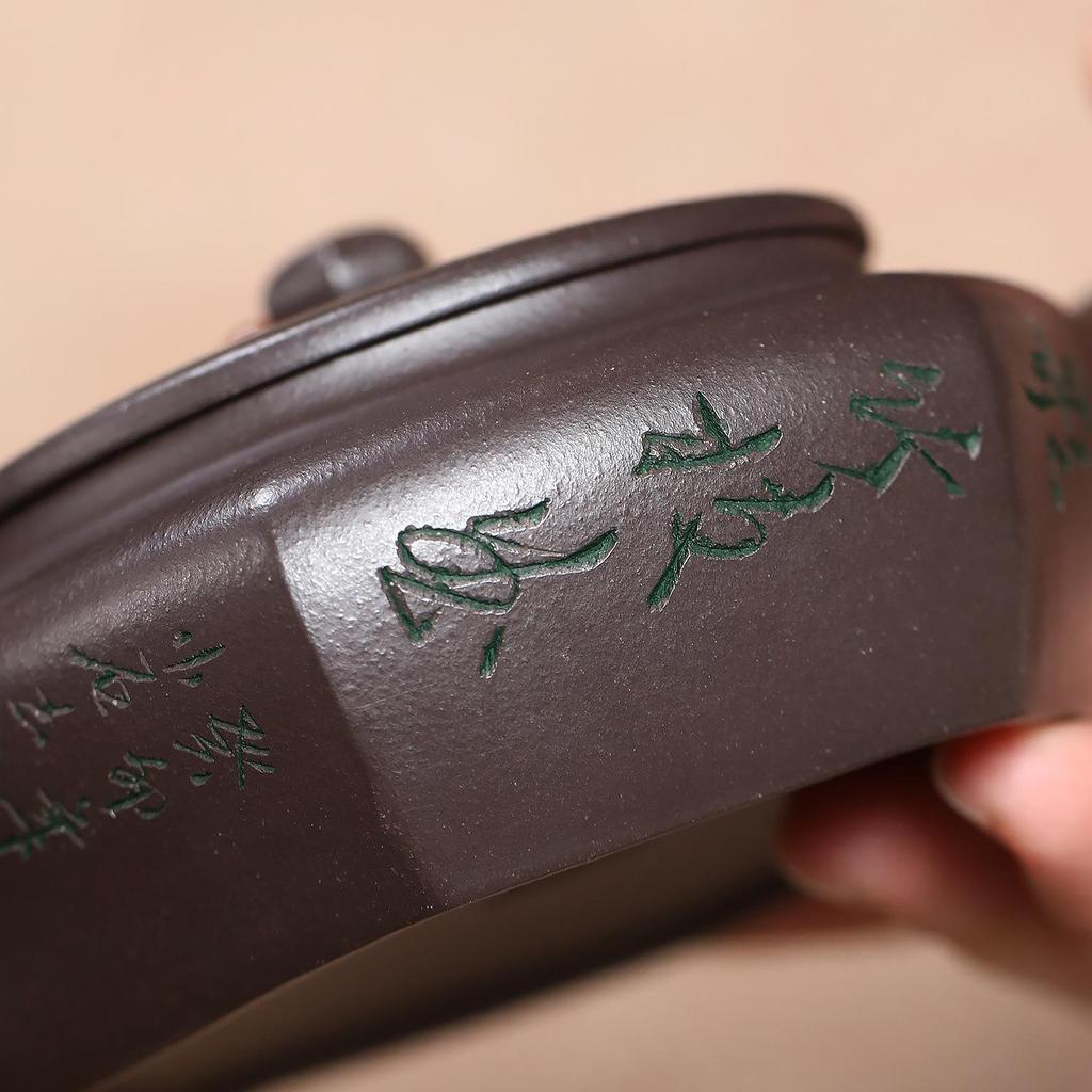 Yixing Zisha Purple Jade Gold Sand Hexagonal Teapot for Kung Fu Tea