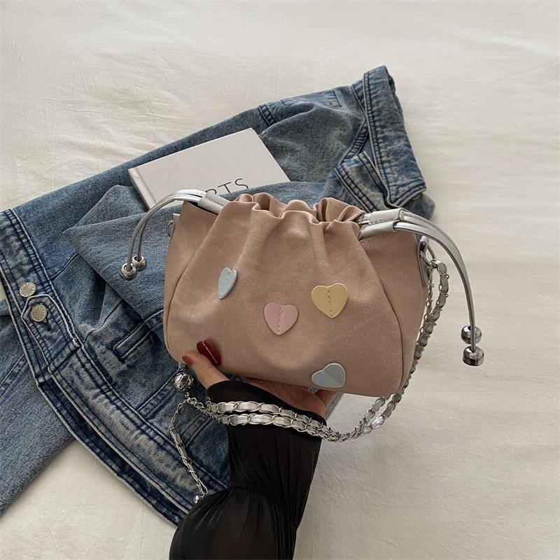 Stylish And Trendy 2024 Summer Fashionable Casual Shoulder Bag For Women With Chic Bucket Design And Versatile Colors