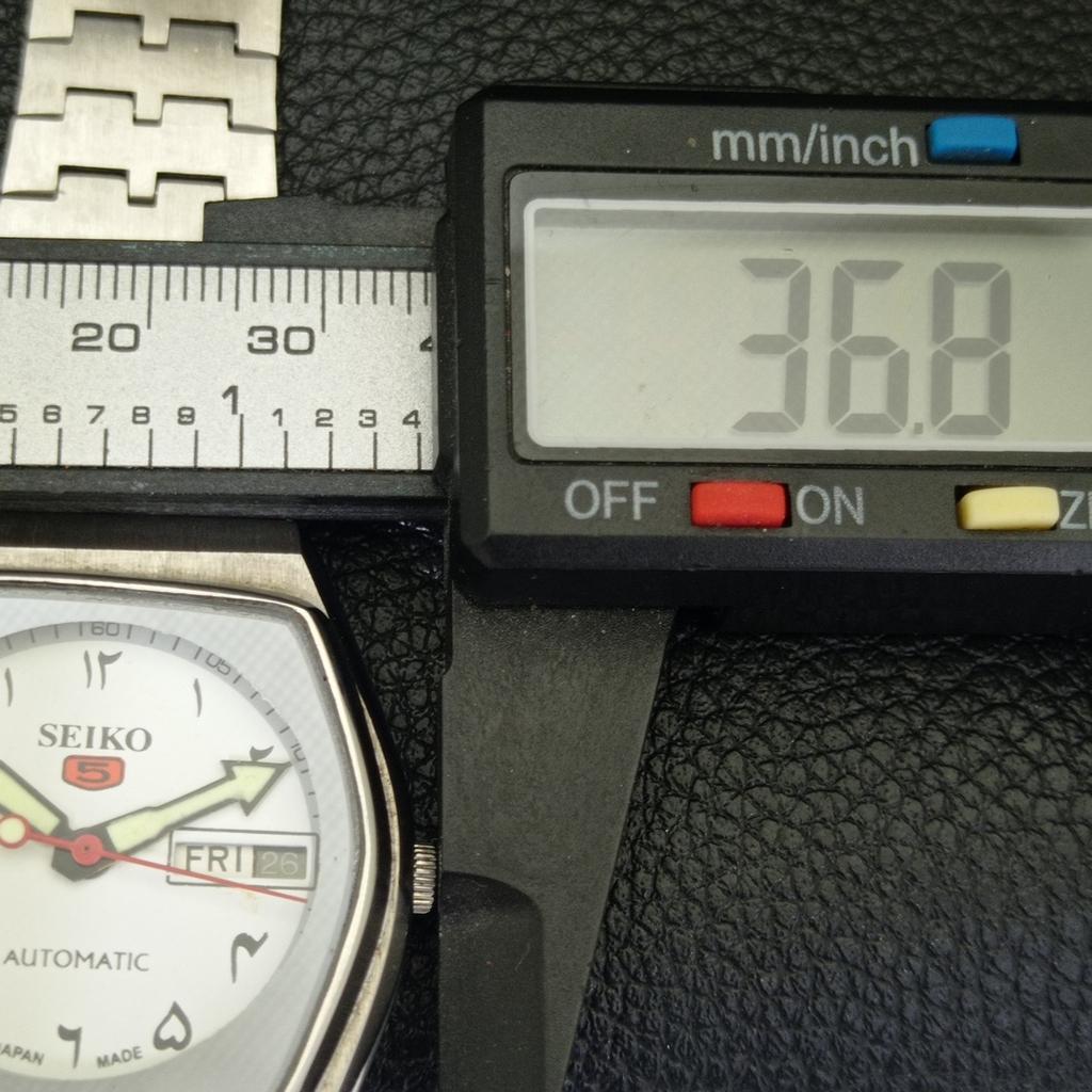 GENUINE VINTAGE SEIKO 5 AUTOMATIC 6119C JAPAN MENS WHITE DIAL WATCH A702463-5 R124-a702463