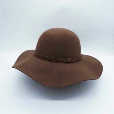 Autumn And Winter Black Brown Yellow Big Brim Wavy Hepburn Elegant Top Hat Women'S Retro British Korean Wool Felt Hat