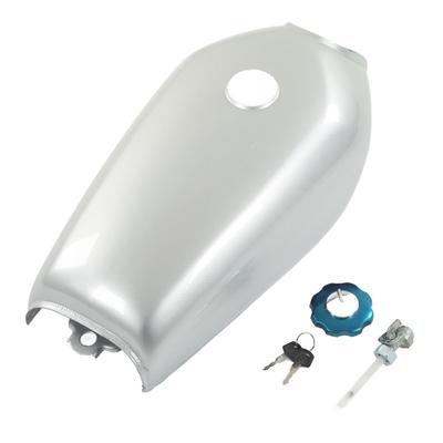 Motorcycle Fuel Gas Tank 2.4 Gallon 9L Light Cured Paint Fuel Petrol Tank Replacement for CG125 Silver