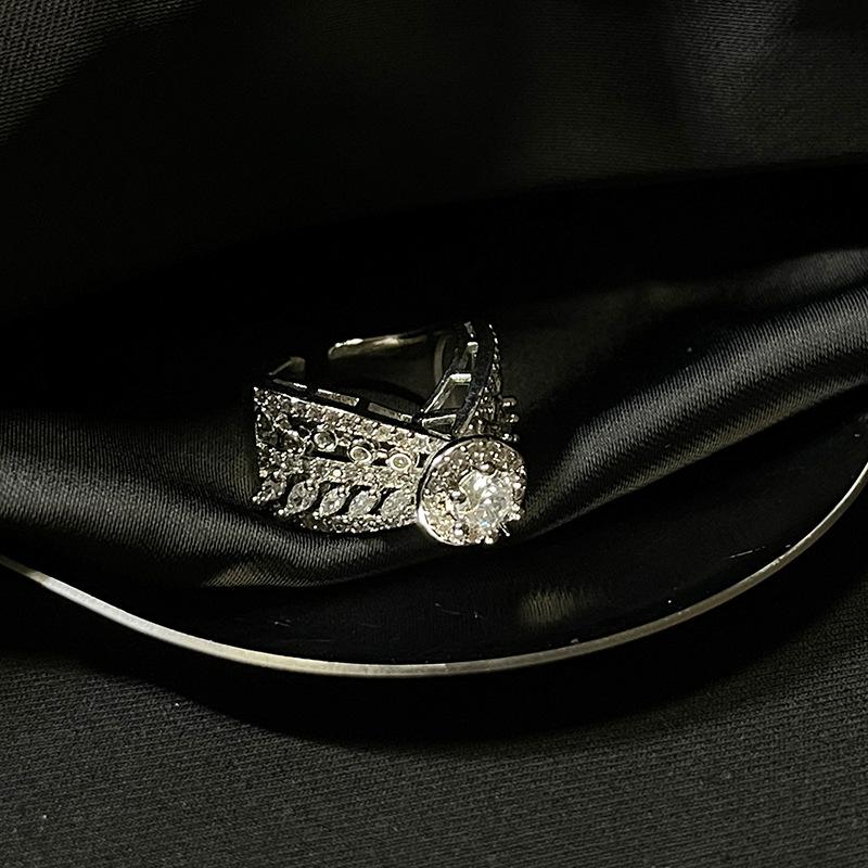 Full Diamond Zir*****Pen Ring French Light Luxury High Sense Cold Wind Niche Design Ring Woman