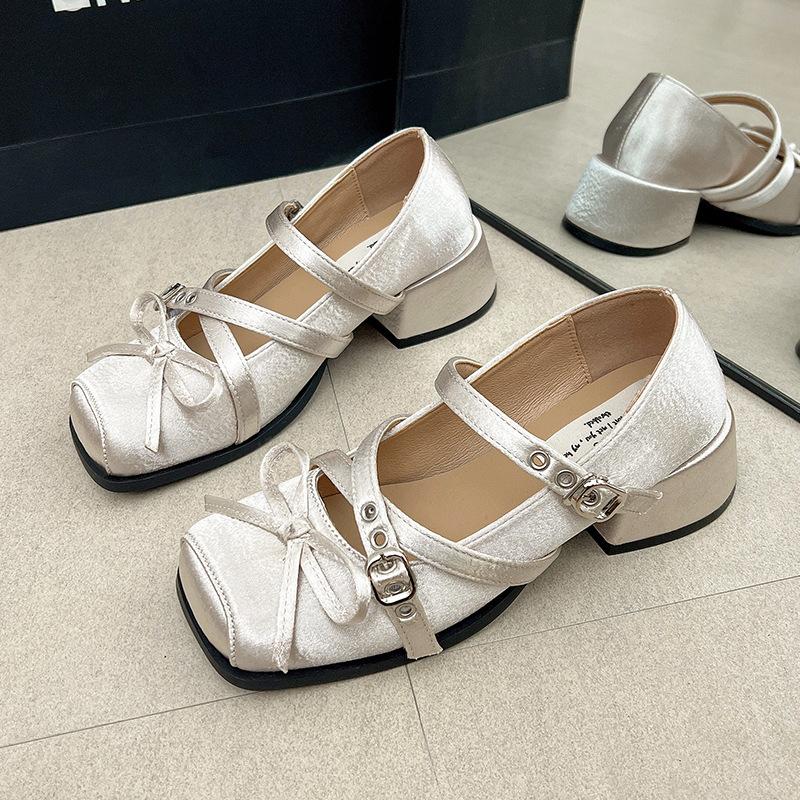 Fashion Mid Heel Belt Buckle Bow Square Toe Women's Lolita Shoes Chunky Heels Women Mary Jane Shoes Size 35-40 Elegant Zapatos De Mujer