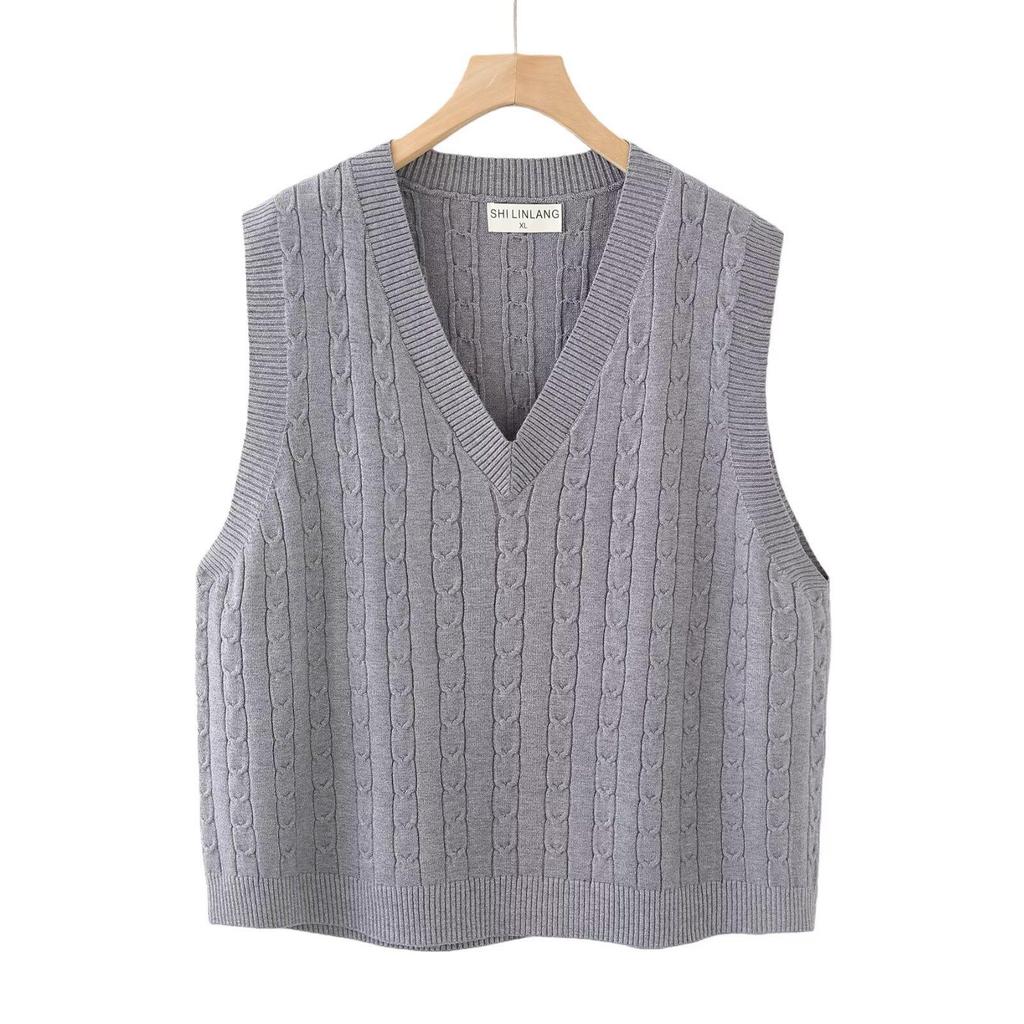 2026 Spring Korean V-neck Cable Knit Vest: Women's Plus Size Sleeveless College Style Layering Tank Top Shrug