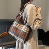 Commuter large-capacity woolen bag, new autumn and winter fashionable simple plaid women's shoulder tote bag