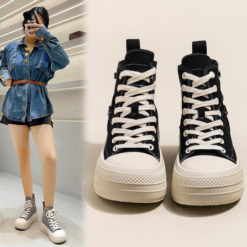 2025 Korean Version of Casual Martin Boots Women's Canvas Shoes Autumn New Lace-up Short Tube Retro Square Head Breathable Increase