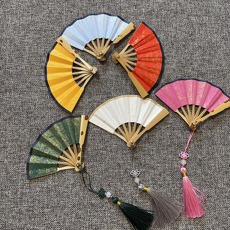 2.5 Inch Mini Folding Fan Portable Diy Painting Children Fan Ancient Style Held Dance Fans Party Wedding Summer Fan Accessories