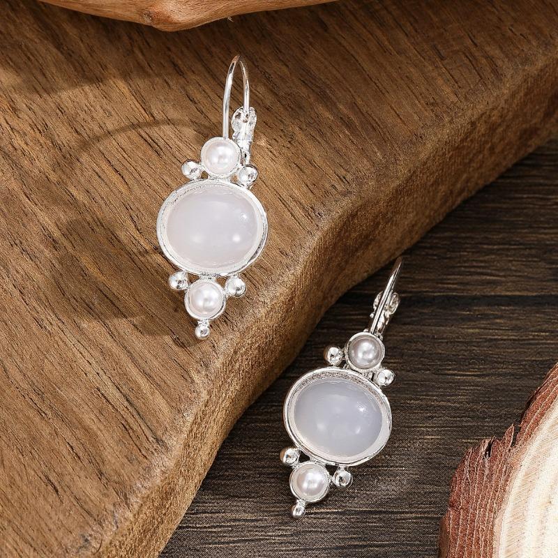 Vintage Round Inlaid White Imitation Pearl Earrings Geometric Creativity Silver Color Dangle Earrings for Women Jewelry