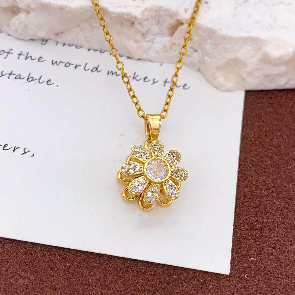 Necklace Rotatable Sun Flower Necklace Accessories Copper Plated Real Gold Color Retention Trendy Fashion Versatile Clavicle Chain