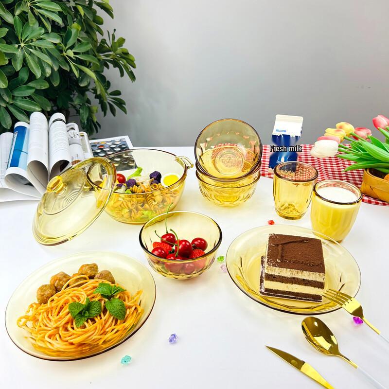 Picasso Mary Borosilicate Glass Dinnerware Set