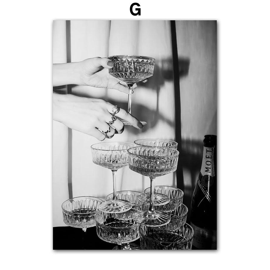 Black White Women Bathtub Camera Wall Art Canvas Painting Vintage Nordic Posters And Prints Pictures For Living Room Home Decor