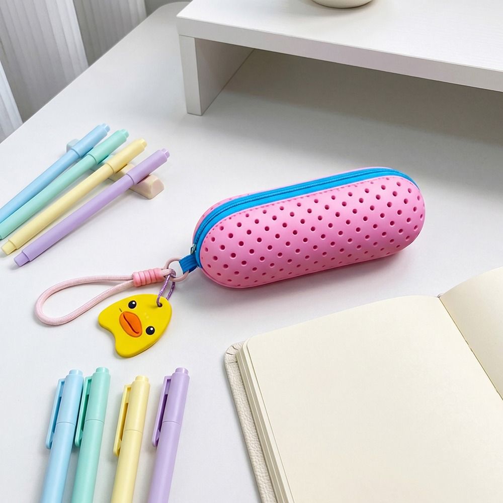 Breathable Design Swimming Goggles Case EVA Material Portable Goggles Bag Students