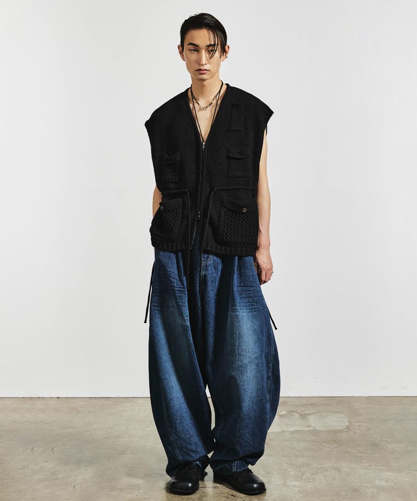 Lmood Utility Knit Vest Cardigan Black