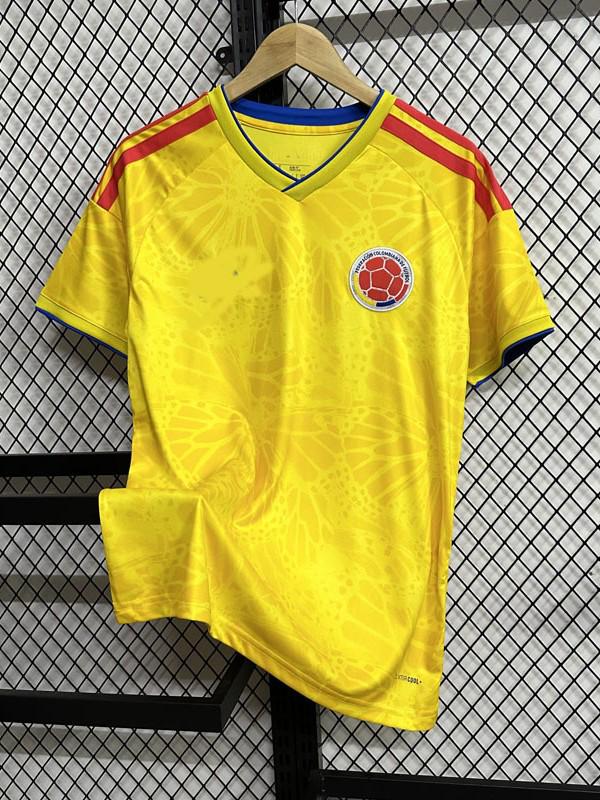 2627 Koszulka Reprezentacji Narodowej Mistrzostw Świata: Brazylia, Francja, Norwegia, Japonia, Argentyna, Niemcy.