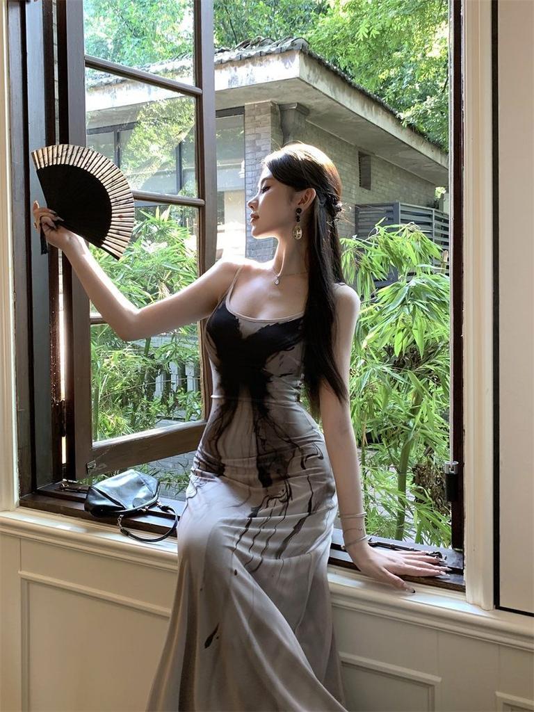 French High-end Temperament Cutting Hand-painted Ink and Wash Butterfly Dress Women's Light Luxury Spice Girl Suspender Long Dress A-shaped Skirt