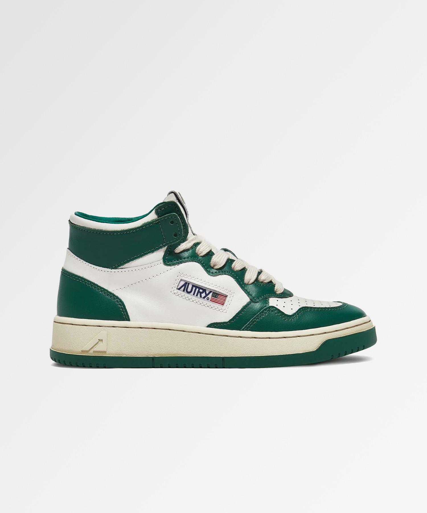 Autry Medalist Mid Cut Sneakers In