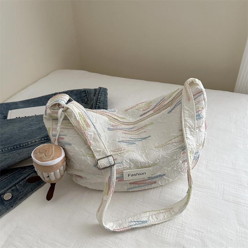 

2025 new trend messenger popular bag women s shoulder summer underarm bag fashionable and beautiful casual dumpling bag Without pendant белый