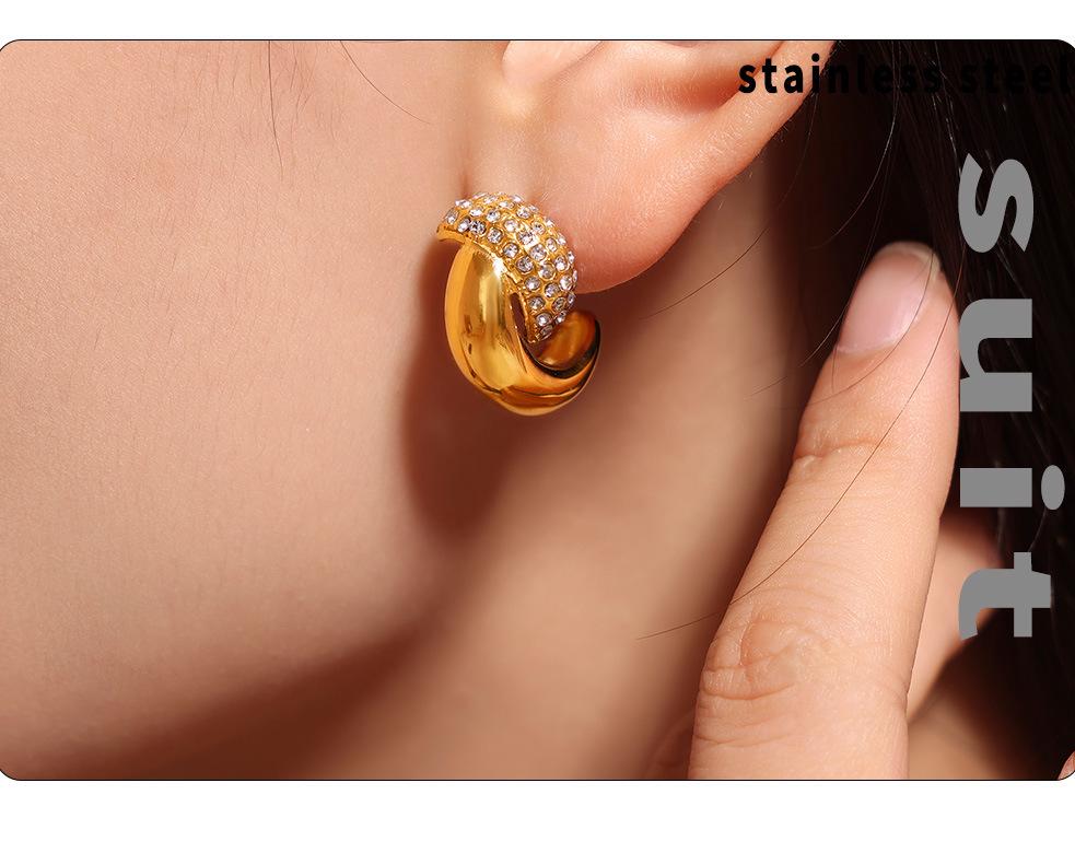 18K Gold Plated Crescent Moon Diamond Earrings - Exquisite Titanium Steel Jewelry