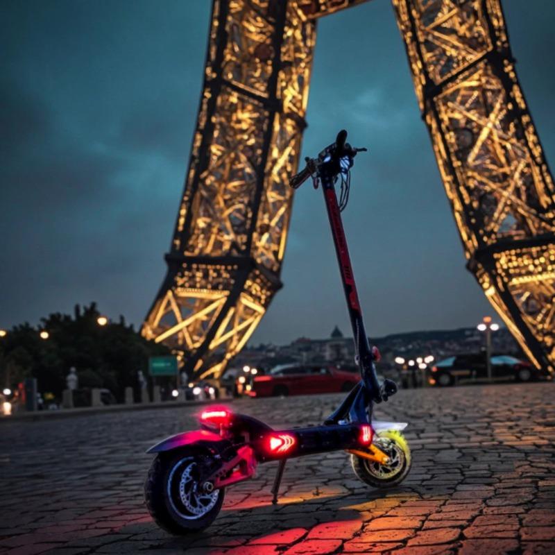 KuKirin G3 Pro Elektroroller 2400W Motor 52V 23,4Ah Batterien 80KM Reichweite 60Km/h Geschwindigkeit 10" Reifen Doppelstoßdämpfer