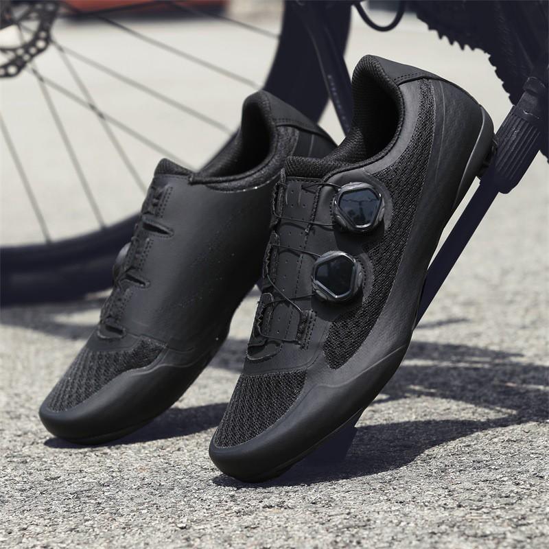 Mens Road Cycling Shoes With Nylon Sole Breathable Seamless Design Clipless Or Flat Pedal Compatible