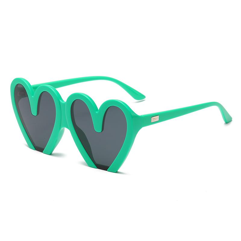 Fashion love sunglasses women's large frame half heart street sunglasses women's wedding sunglasses s