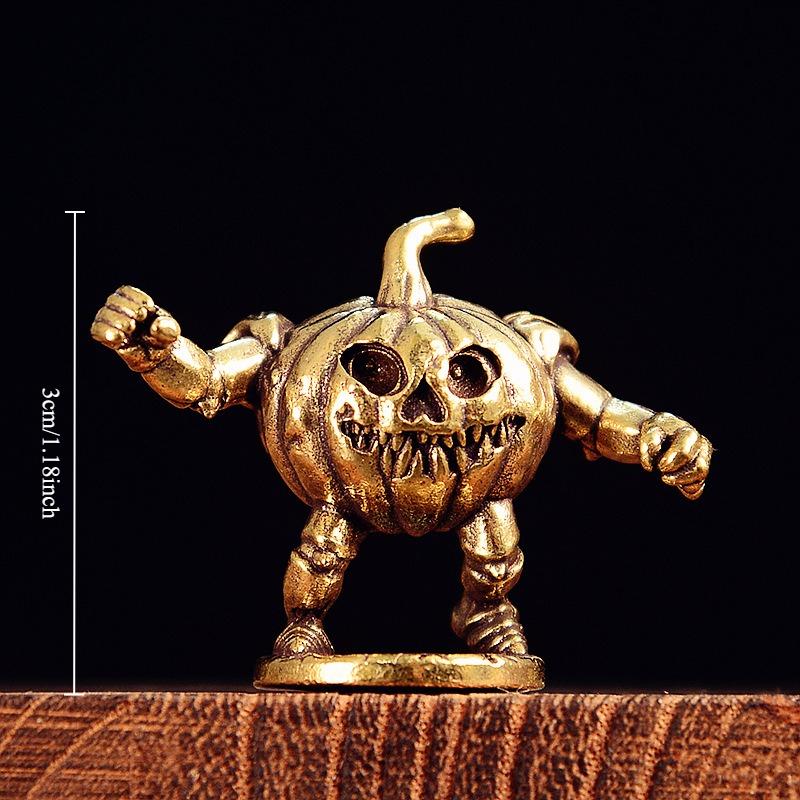 Mini Retro Brass Pumpkin Warrior Statue Creative Pumpkin Monster Figurine Nordic Shield Soldier Home Decoration Desktop Ornament