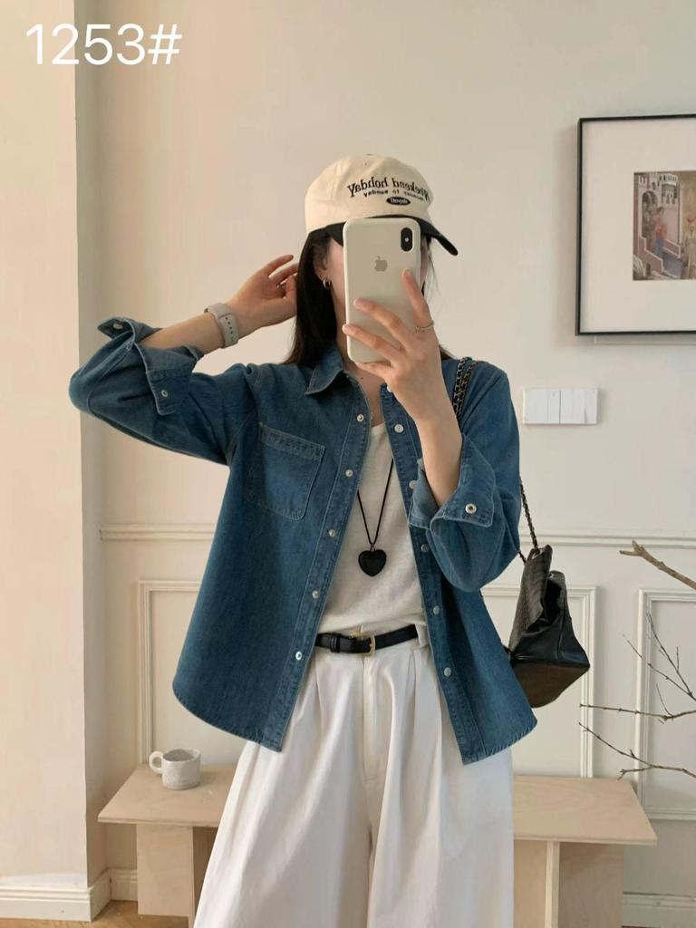 2026 Early Spring Hong Kong Style Retro Washed Loose Denim Jacket Shirt for Women