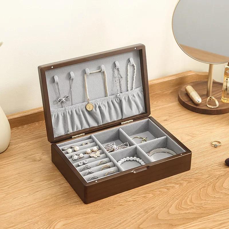 Benutzerdefiniertes Logo Luxus Schmuck Display Aufbewahrungskoffer Walnussholz Ohrring Ring Halskette Schmuckschatulle für Frauen Geschenkbox