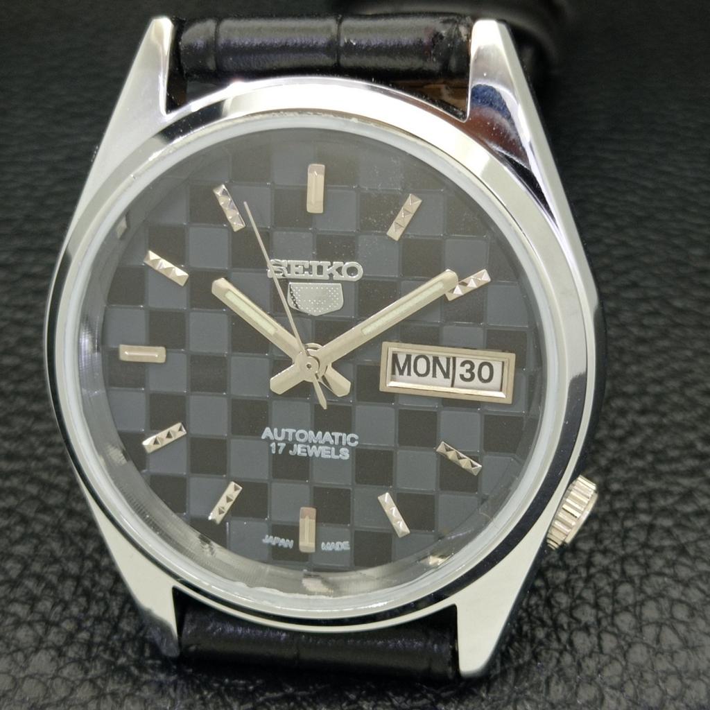 REFURBISHED SEIKO 5 AUTOMATIC MENS WATCH JAPAN MADE BLACK DIAL CUSTOM A440123-2 QV90-a440123