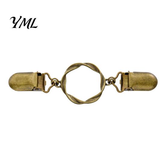 Gold or Silver Shawl Clasps Vintage Sweater Clips for Women Girls, Retro Ring Cardigan Clips, Elegant Brooch Pins Clip, Waist Cincher Loose