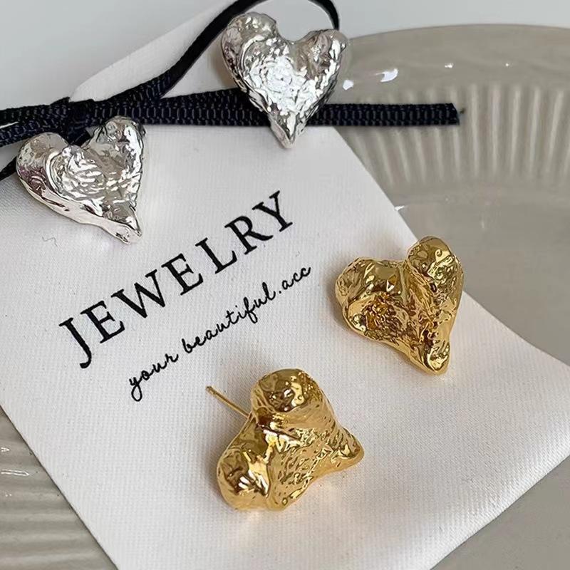 Fashion Textured Heart Earrings Irregular Crinkled Design Stud Earrings Jewelry For Women Party And Daily Outfit Matching