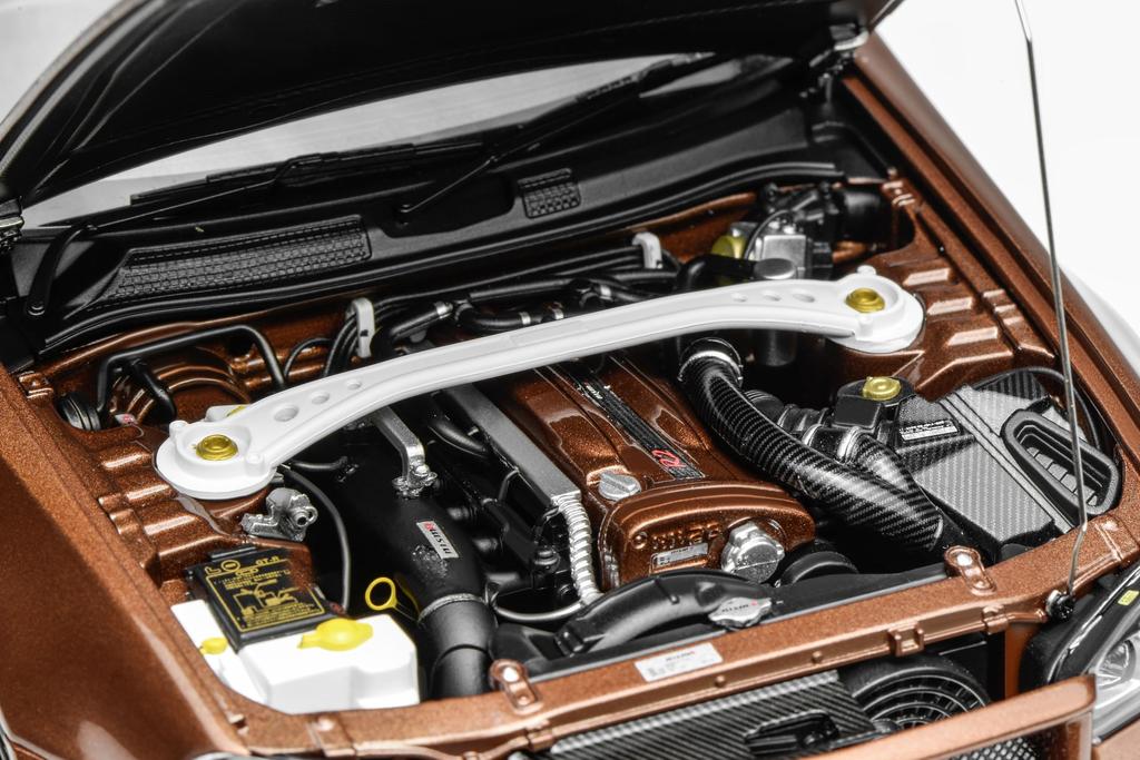 FREESTYLE MOTORHELIX Scale Nissan Skyline CUSTOMIZED VERSION Metal Bronze Finished Product M83414 1/18 GT-R (R34)