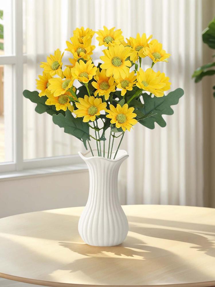 5 Bundles Lifelike Outdoor Sunset Mums Flowers Artificial Daisy Flowers Fake Daisy Flowers for Home Garden Vase Decor