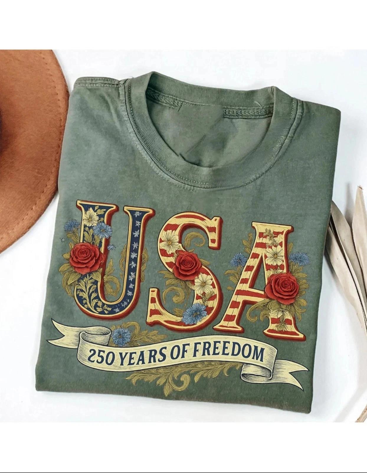 Retro Usa 250 Shirt, Independence Day Shirt, Celebrate 250th Anniversary T-Shirt M