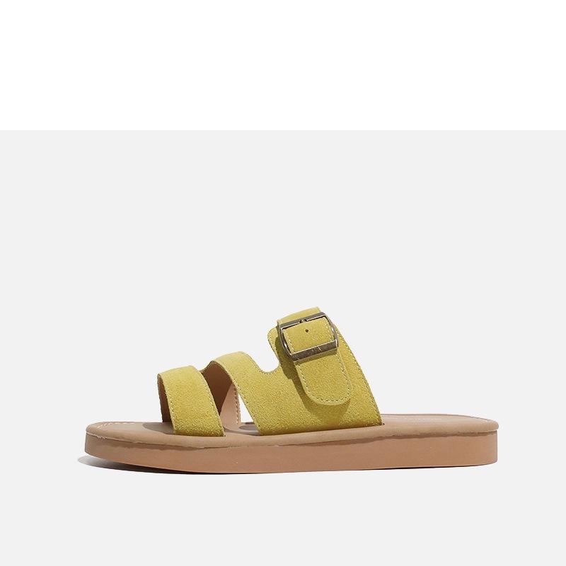 Soft-faced Flat-bottomed Slippers for Women's Summer Outer Wear 2025 New Versatile Belt Buckle Leather Casual Non-slip Soft-bottomed Sandals