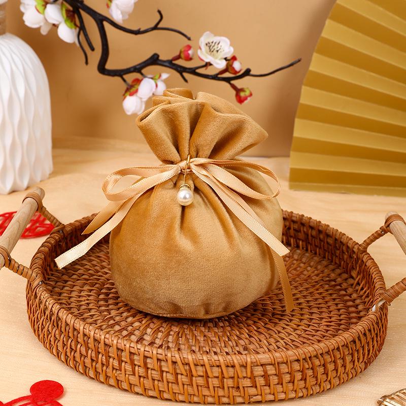 European Style Velvet Round Candy Bag - Creative Wedding & Festival Favor with Drawstring