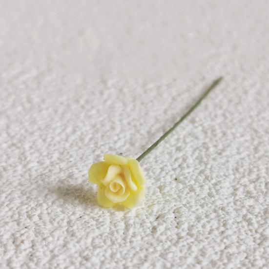 1:12 květinový model realistický dvoubarevný miniaturní květ růže pro domeček pro panenky pro kutily zahradní dekorace domečku pro panenky