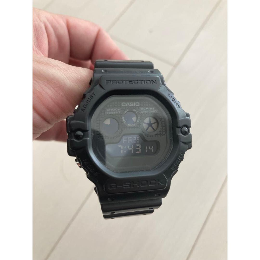 Working item Good condition CASIO G-SHOCK DW-5900BB